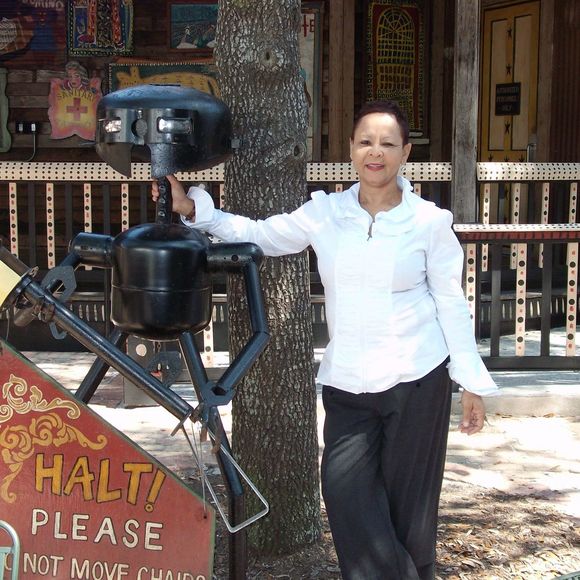 Meet your Posher, Yana - Picture 1 of 1